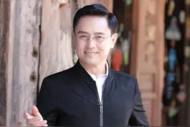 衣服全是假货？这6个中老年男装品牌，都在卖吊牌圈钱，赶紧避雷图片