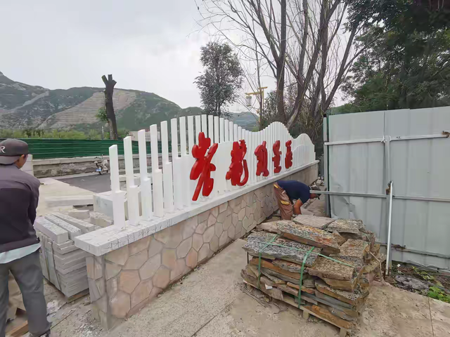 太原汾河老龙头景区起争议，拍马屁叫出二龙山，替代古八景烈石山