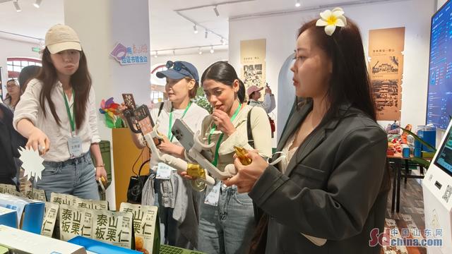 相约泰山 遇见泰安｜国际网红博主在千年古韵与百年风华中 定格泰安最动人的古今画卷