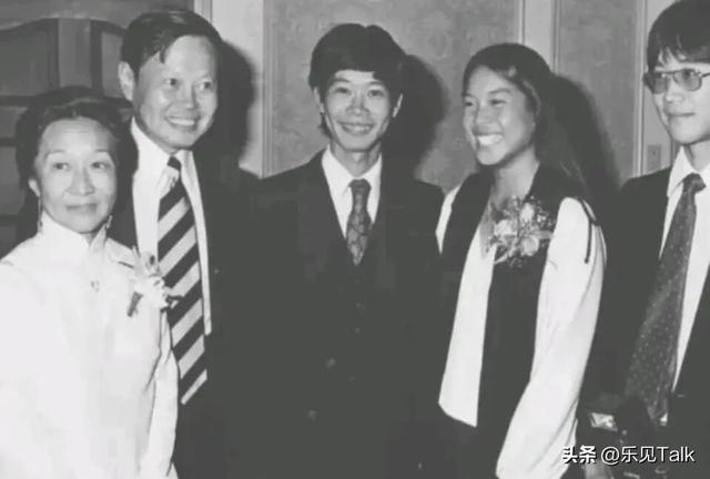 杨振宁家庭曝光：和前妻三个儿女 无人继承物理学，与翁帆关系很好