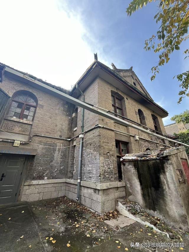 俺那天进齐鲁大学里面来了一场时空旅行（山东大学趵突泉校区）