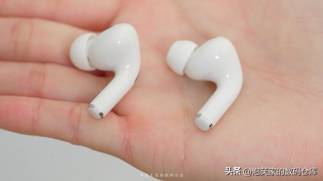 降噪更强 AirPods Pro3体验 国产耳机有一个能打的吗？