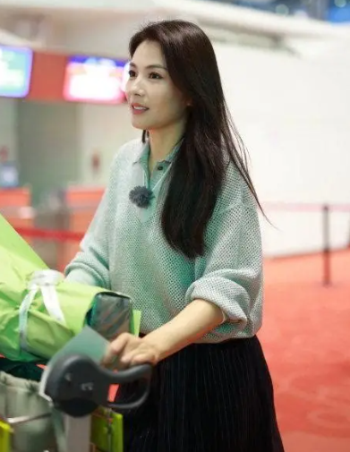 47岁刘涛不忍了！公开回应身体状况，这下患病传闻彻底真相大白