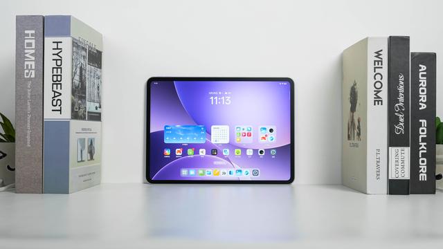 OPPO Pad 5 幸运紫：流光丝绸质感拉满，轻薄机身尽显时尚随性