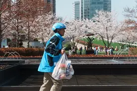 即时零售助推清明“即时踏青”人气增长，公园景区外卖涨五成图片