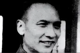 49年蒋介石下密杀令，卢汉一字不改救90多人，破了蒋介石死局图片