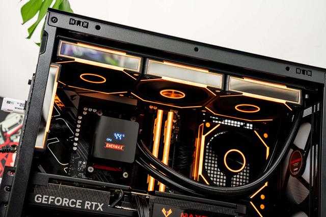 游戏和生产力都要，Ultra 7 265K降至甜点，双11万元装机配置推荐