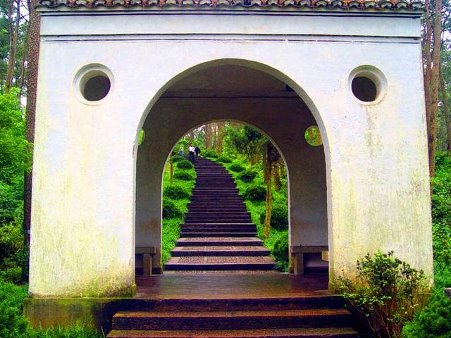 浙江旅游：三访奉化溪口古镇行散记（图）
