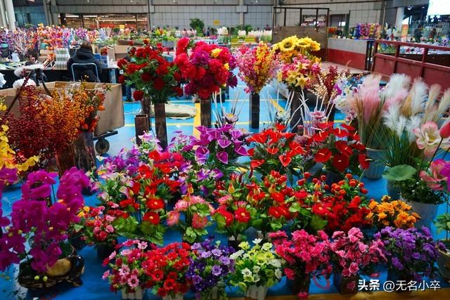 真的让人没想到，云南昆明这两个地方这么火爆还免费，游客这么多