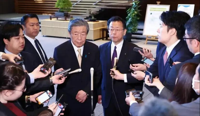 日本对中国的反击好猛，一个接一个，高市早苗断定：友国定会帮忙