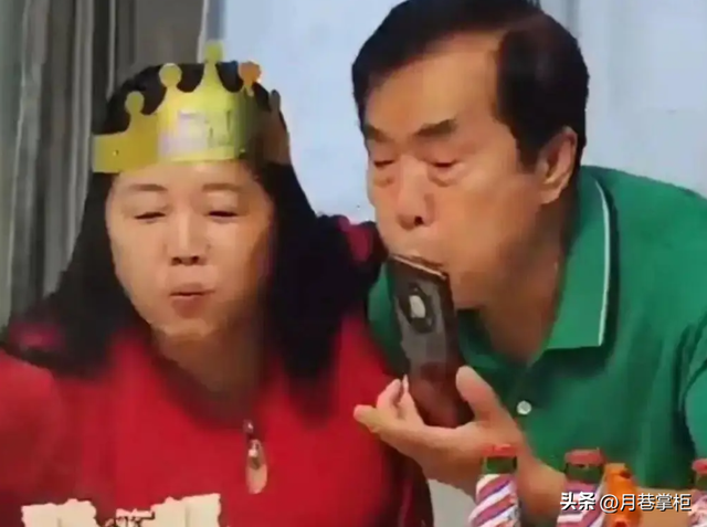 贪财又好色，德不配位的几位老艺术家，晚节不保一点都不冤