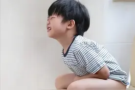 孩子积食便秘，内热太旺了，煮1碗小甜水，消积清热，健脾胃！图片