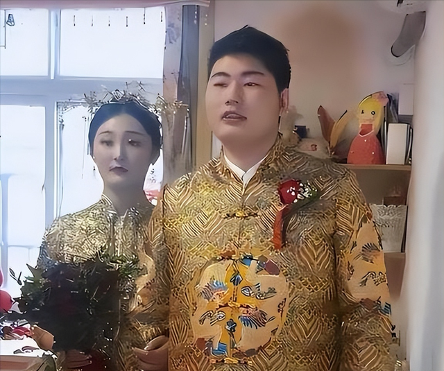 野心撑不起实力！与大衣哥儿子分开后的陈亚楠，又回到了最初起点