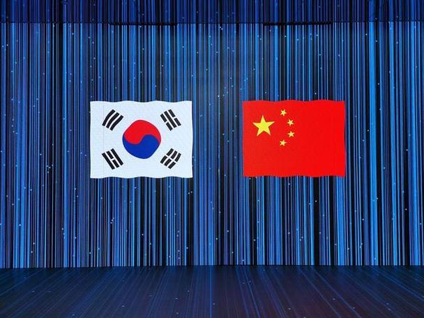 李在明拒绝出席中国阅兵，王毅挂断电话，送了韩国一句话
