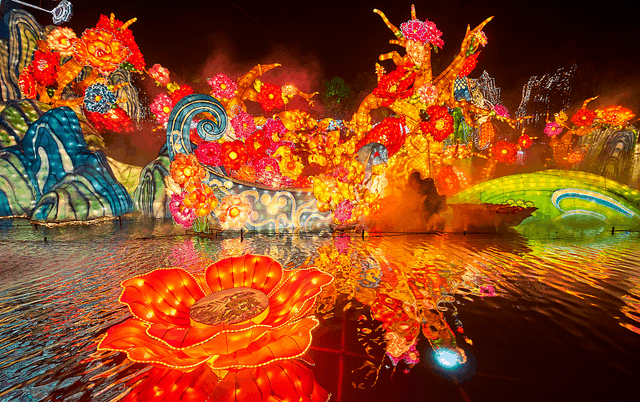 花灯、演出、灯光秀……送地铁票、鸡腿！跨年夜就到园博苑来！