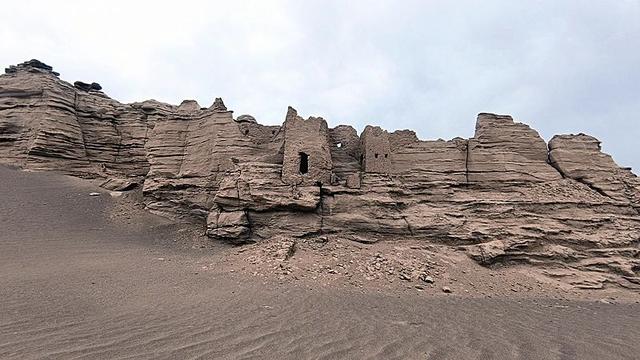 魔鬼城怀古，通天洞遐思——新疆哈密大海道