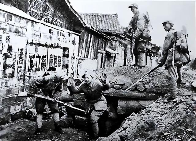 4年剿匪260万，为什么只有新中国剿匪成功了？看看伤亡就懂了