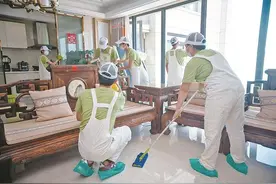 家政市场开启“忙年模式”！“00后”入场图片