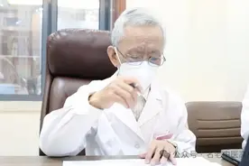 斑块与血栓傻傻分不清？一方溶栓消斑，打通堵塞的妙招！图片