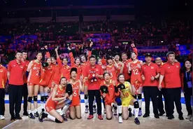 朱婷领衔！巴黎奥运会中国女排25人名单出炉图片