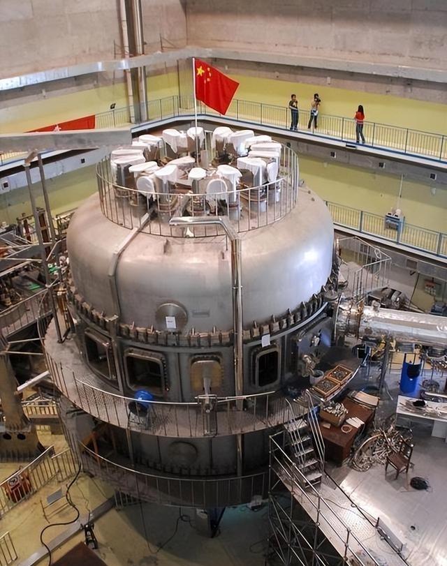 美媒曾公开全球最差的7航母：辽宁舰上榜，福建舰和山东舰呢？