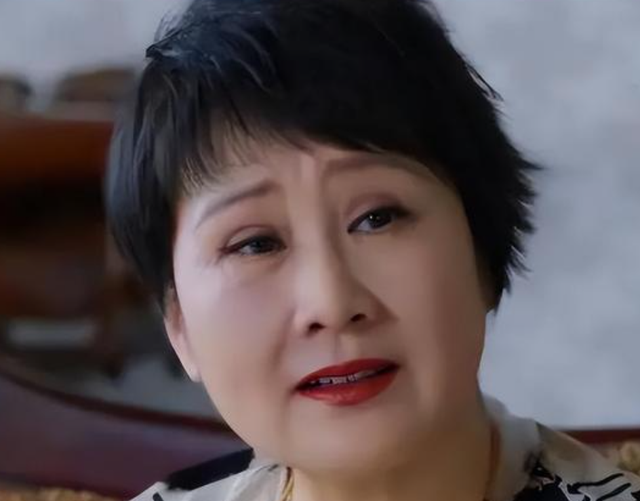 阅兵结束才几天，令人担心的事情发生了，多位老戏骨无辜“躺枪”