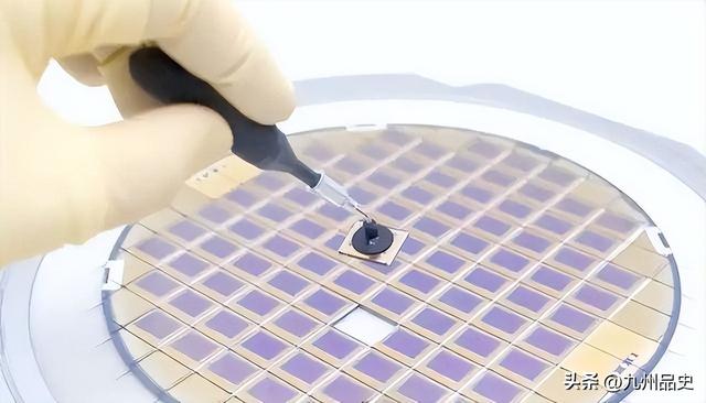 6国配合日本共同反华，中方停签合同掐住七寸	，高市：无法容许