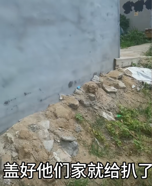 河北一家5口惨遭灭门！父亲被割喉，最小孩子3岁，凶手竟是他干爹