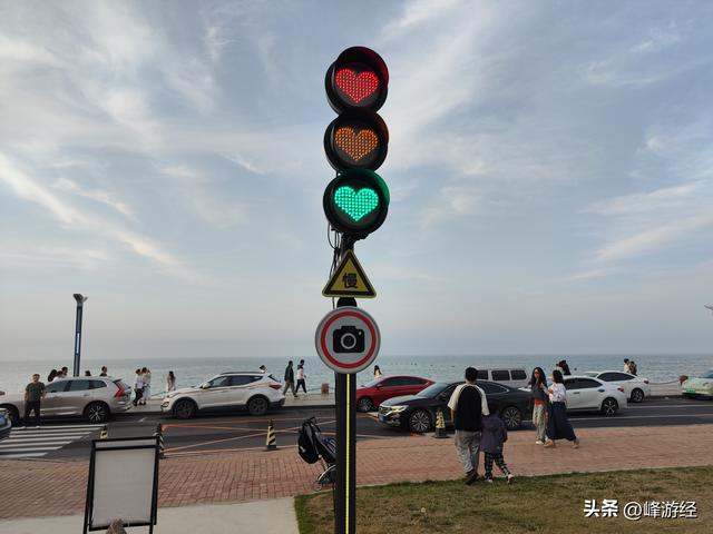 虹口历史文化街区，上世纪初烟台的高档社区，如今大众休闲度假地