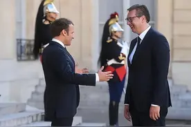 歼10C出口碰钉子，塞尔维亚宁可花30亿美元买阵风，却不买歼10C图片