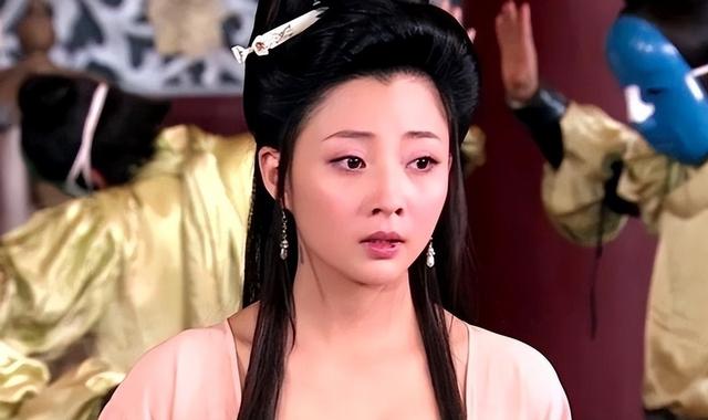 杨玉环第一次侍寝创下纪录，令李隆基彻底沦陷，情愿被“剃头”
