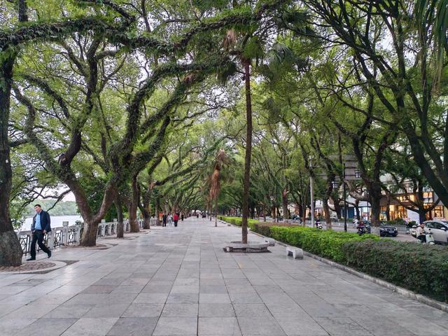 2025北京到海南行程第九天：离湖南进广西，一天游六景，气温舒适