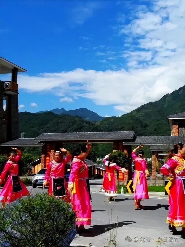 秋假已实锤！不知道去哪儿？来绵竹耍，给你完美攻略……