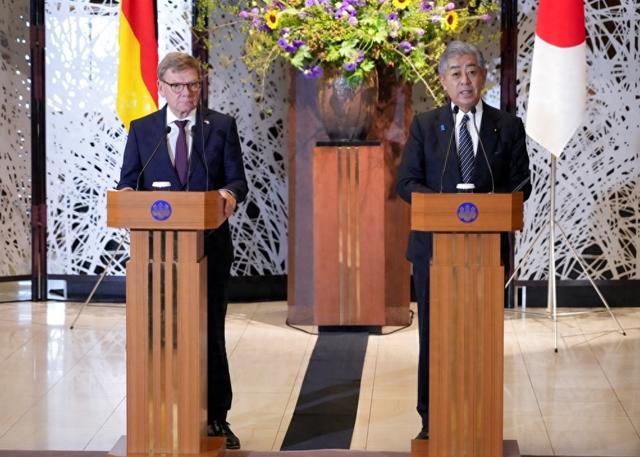 德国外长访问日本前后，连续挑衅我国，不到24小时，中方回击亮了