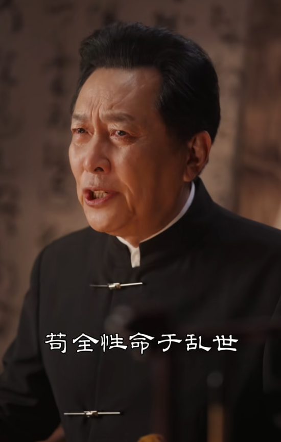 没想到，阅兵结束不到半月，唐国强因一个举动，再次实现口碑暴涨