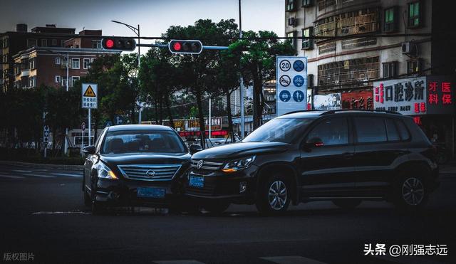 交通事故拿到事故认定书后，接下来应该怎么做？