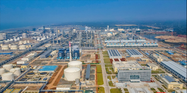 新加坡总统：中国不要自给自足，海南封关将会砸了新加坡的铁饭碗