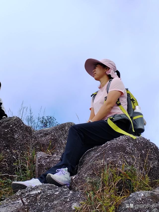 龙岩黄连盂徒步登山