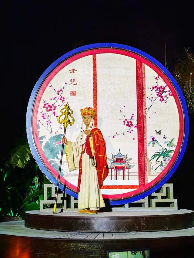 贵州：畅游安顺风光，感受黔中民俗！