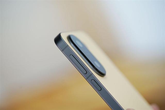 颜值体验全面Pro！ vivo S30 Pro mini评测：年轻人的梦想小直屏