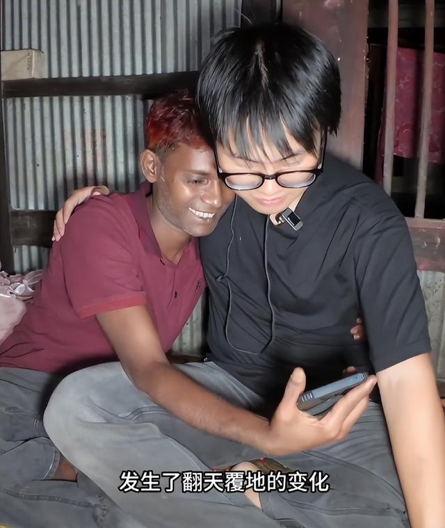 湖北小伙给孟加拉大叔办中国签证，没想到竟然查出有15万的高利贷
