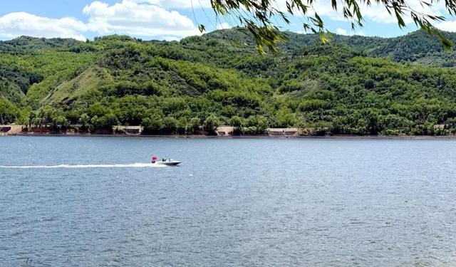 礼县红河镇：千年碧水映新景 和美乡村焕新颜