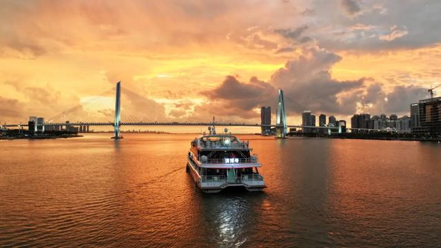 一睹为快？椰城海口无敌美照！