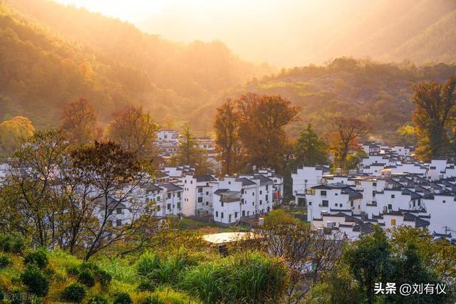 出门旅游要带好10件装备，别嫌麻烦，以防万一