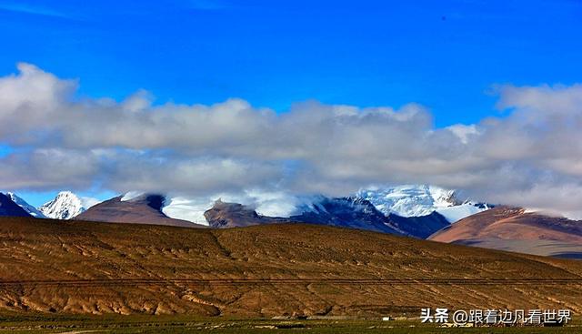 《219南南线》的极致风光：触摸云端雪山 踏遍无垠草原