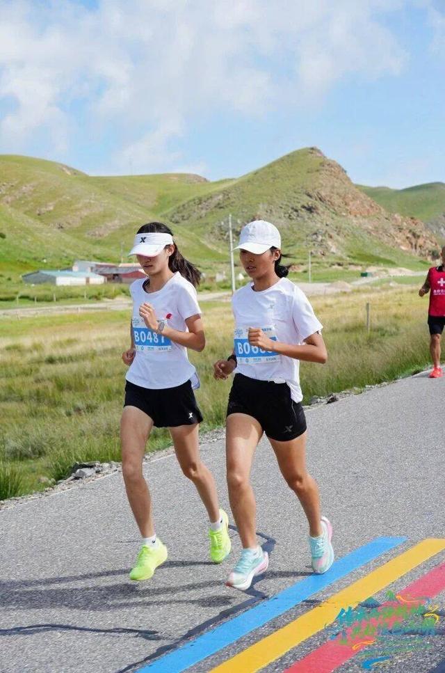 2025年第三届中国原子城同宝山登山大会激情开赛
