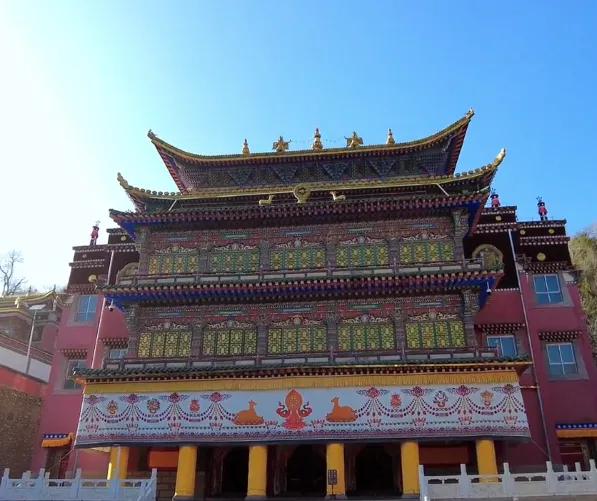 西宁塔尔寺一日游门票价格，旅游攻略，交通路线
