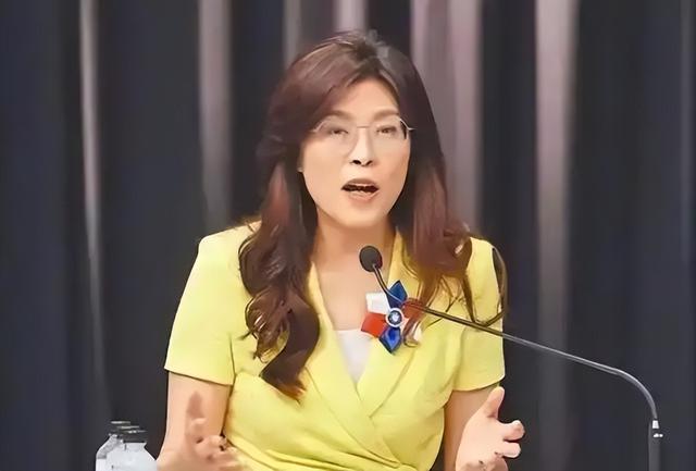 郑丽文第三批人事任命出炉，郑丽文变了，妄称：反对“一国两制	”