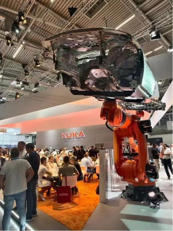 机器人爆发元年：德国Automatica展会涌入中国玩家