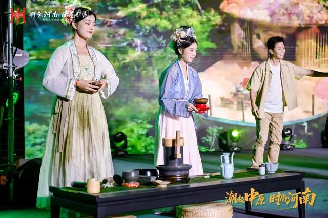 文化“潮起来”，文旅“火起来”！快来解锁“时尚河南”→